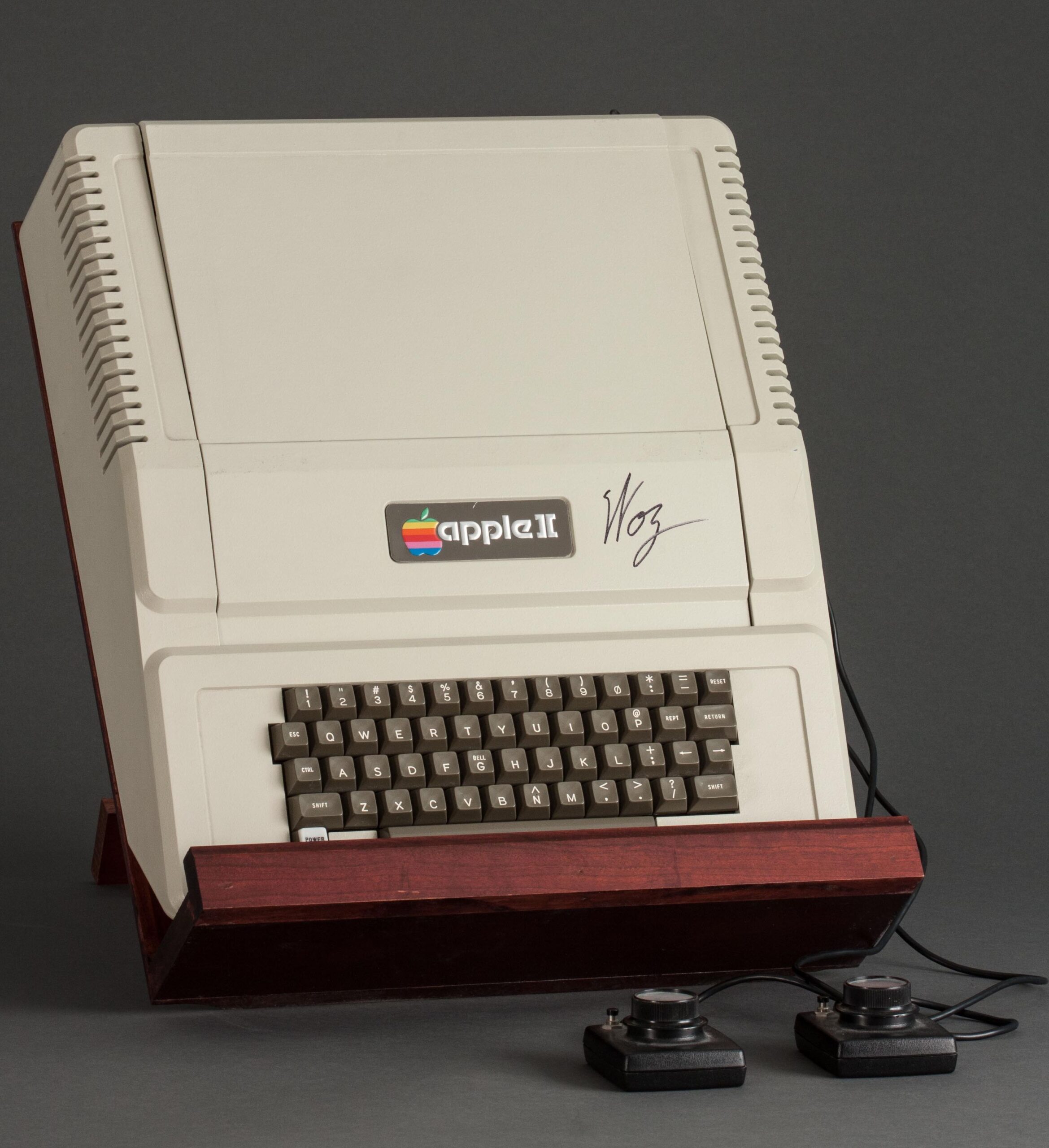 Apple 2